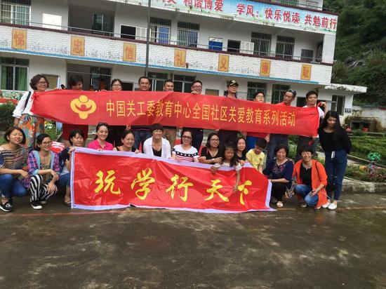 探索香港免费开奖2023，公益与幸运的完美结合香港免费开奖记录查询官网