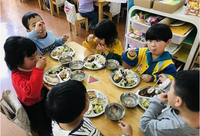 2046年新奥门，免费资料与未来教育的曙光澳门2o20年另版资料