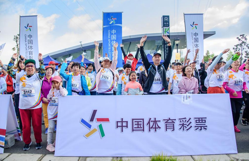 澳门六开彩，揭秘天天正版的背后与理性看待彩票2024澳门天天开好彩大全最新版本