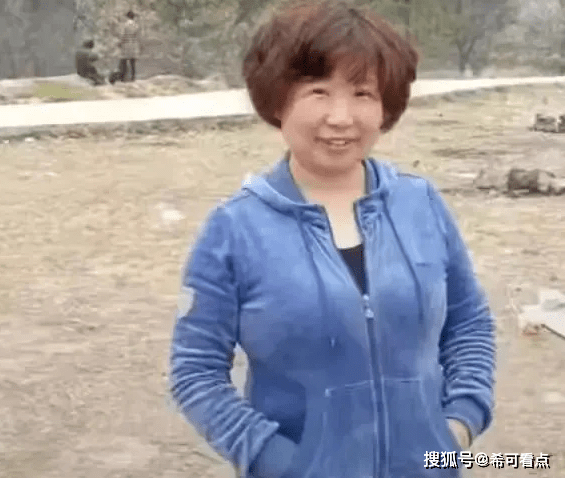 澳门论坛与高手之谜，网络世界的虚实交错探索澳门论坛澳门高手论坛网梦见死人,拿东西给你吃