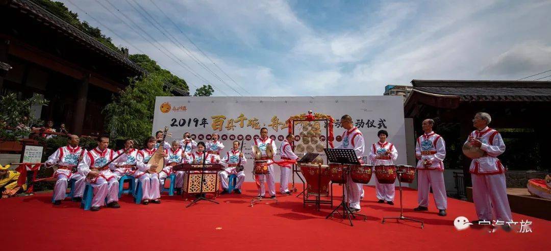 澳门黄大仙信仰的独特魅力与文化探秘澳门黄大仙彩