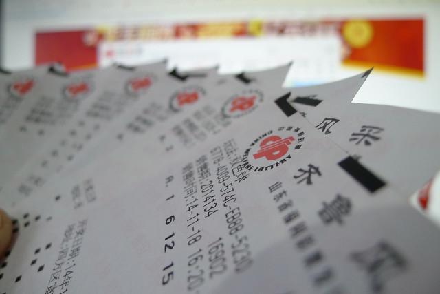 今晚香港开奖结果，揭秘彩票背后的故事与期待香港今晚开奖结果查询结果走势图