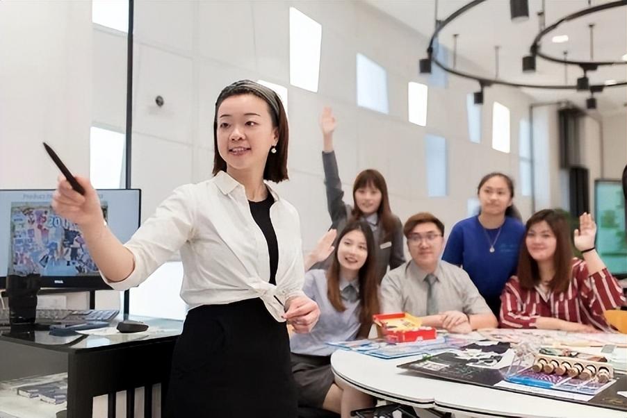 澳门天天开好彩46期，2019年回顾与未来展望2024澳门天天开好彩大全46期晚上十点左右公鸡鸣叫